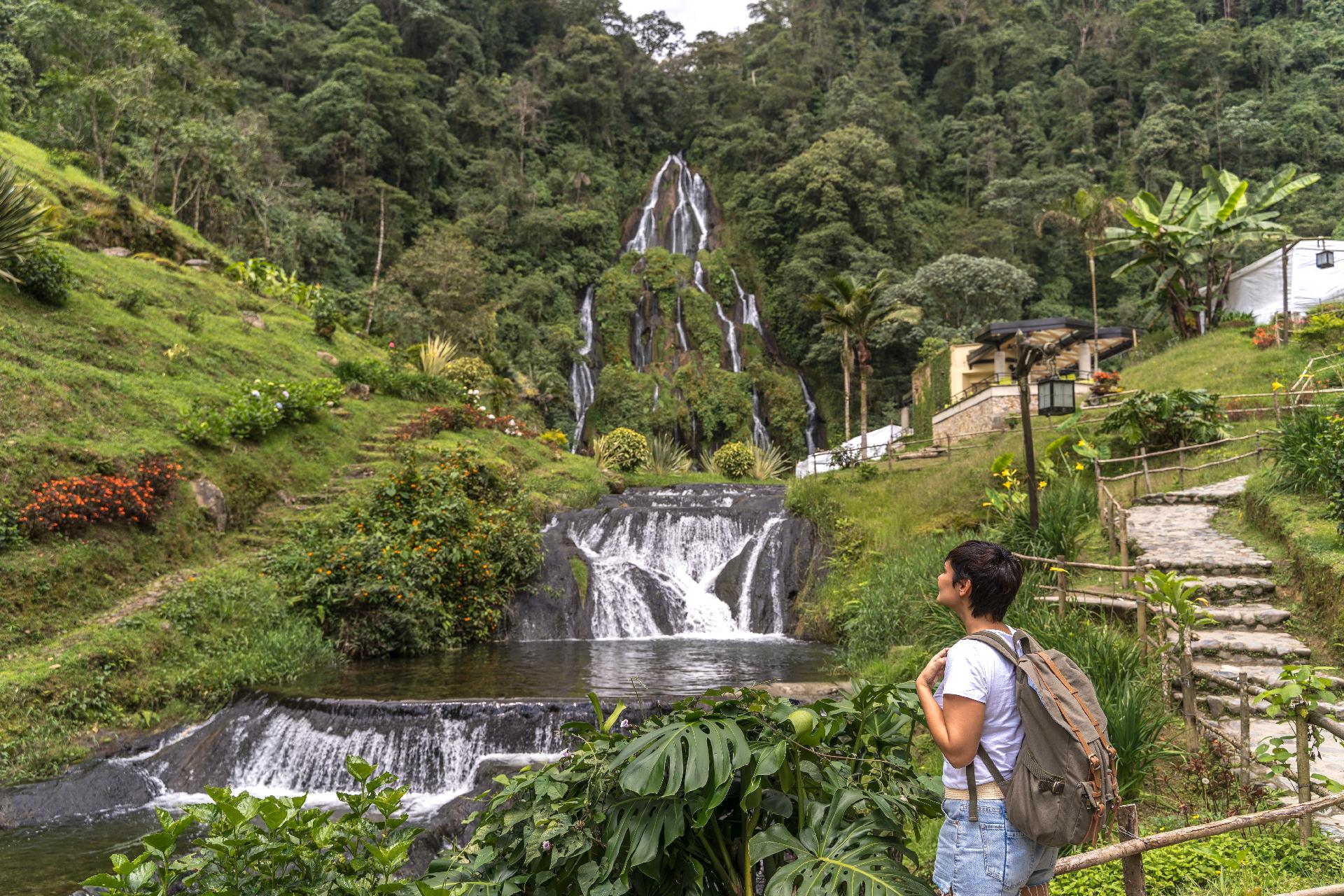 Colombia-Zona-cafetera--Termales-de-santa-rosa-de-cabal