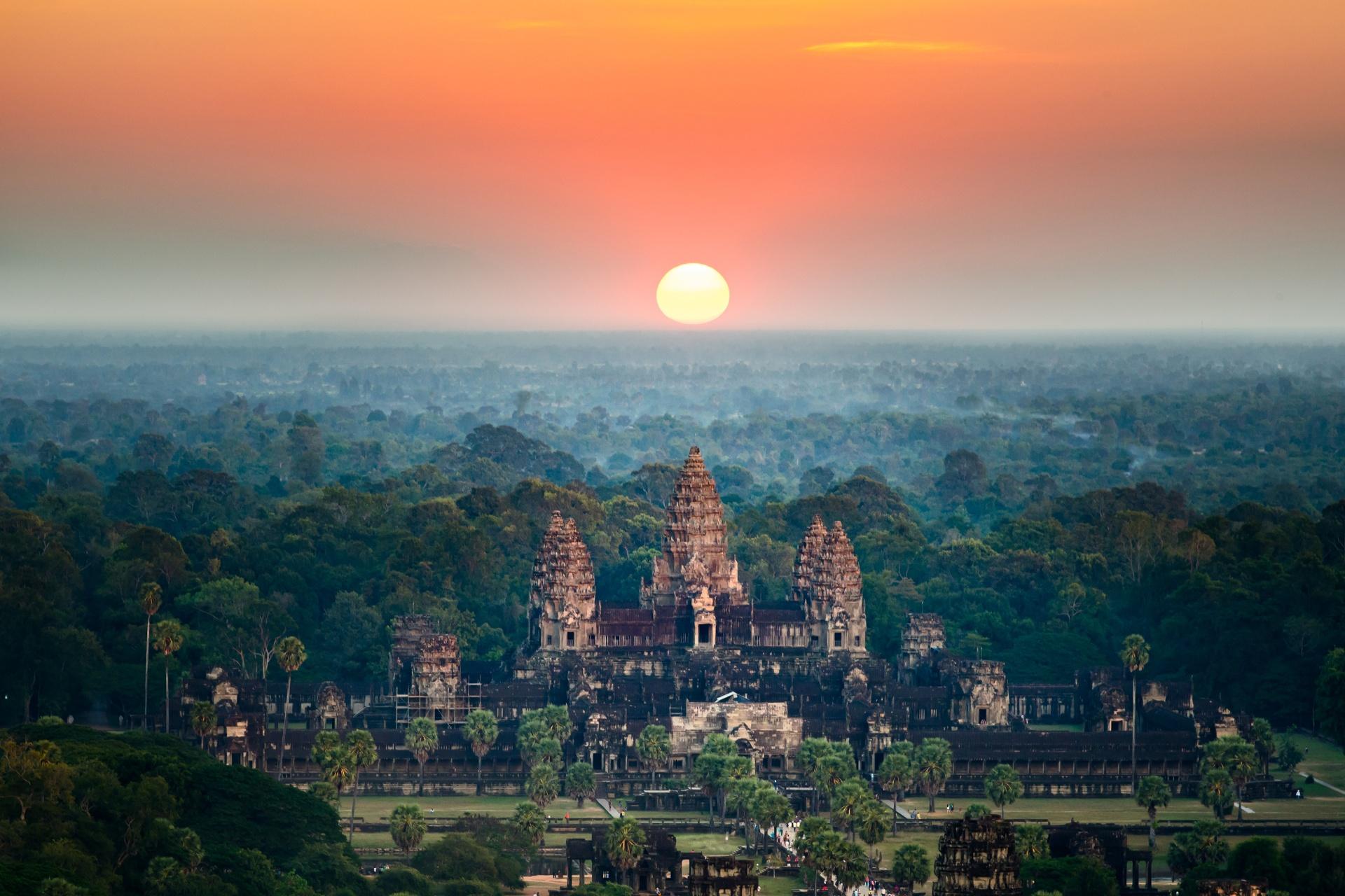 SHUTTERSTOCK-ANGKOR-6