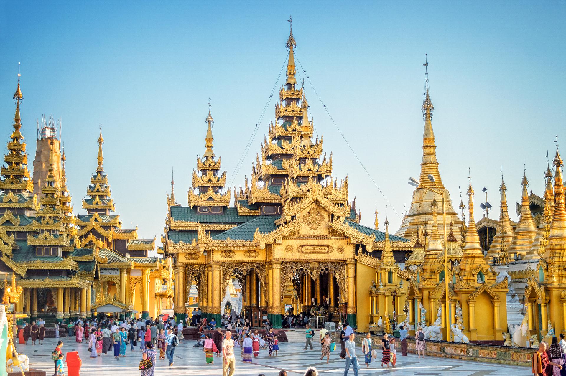 myanmar-yangon-Shwedagon-pagoda-2