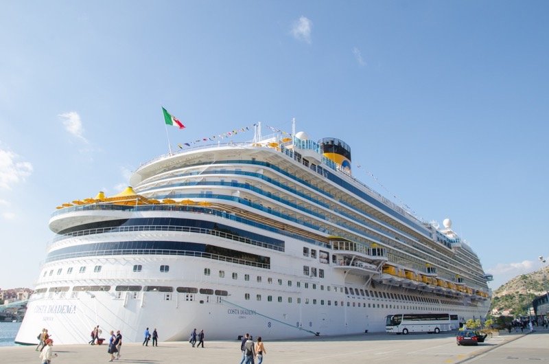 COSTA-DIADEMA-2