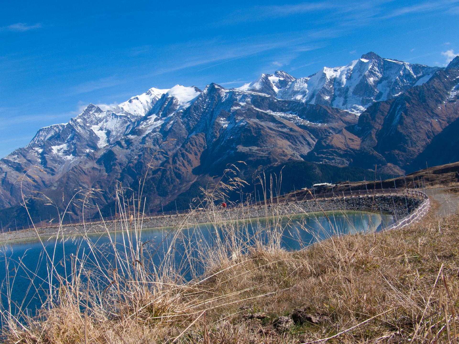 francia--le-comtamine-lago