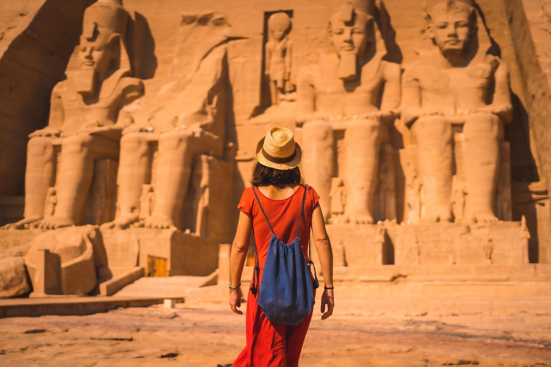 Abu-Simbel-2